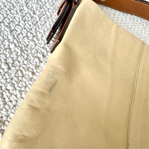 Coach Cream and Brown Shoulder Hand Bag with Classic Soft Side Leather - Picture 9 of 16